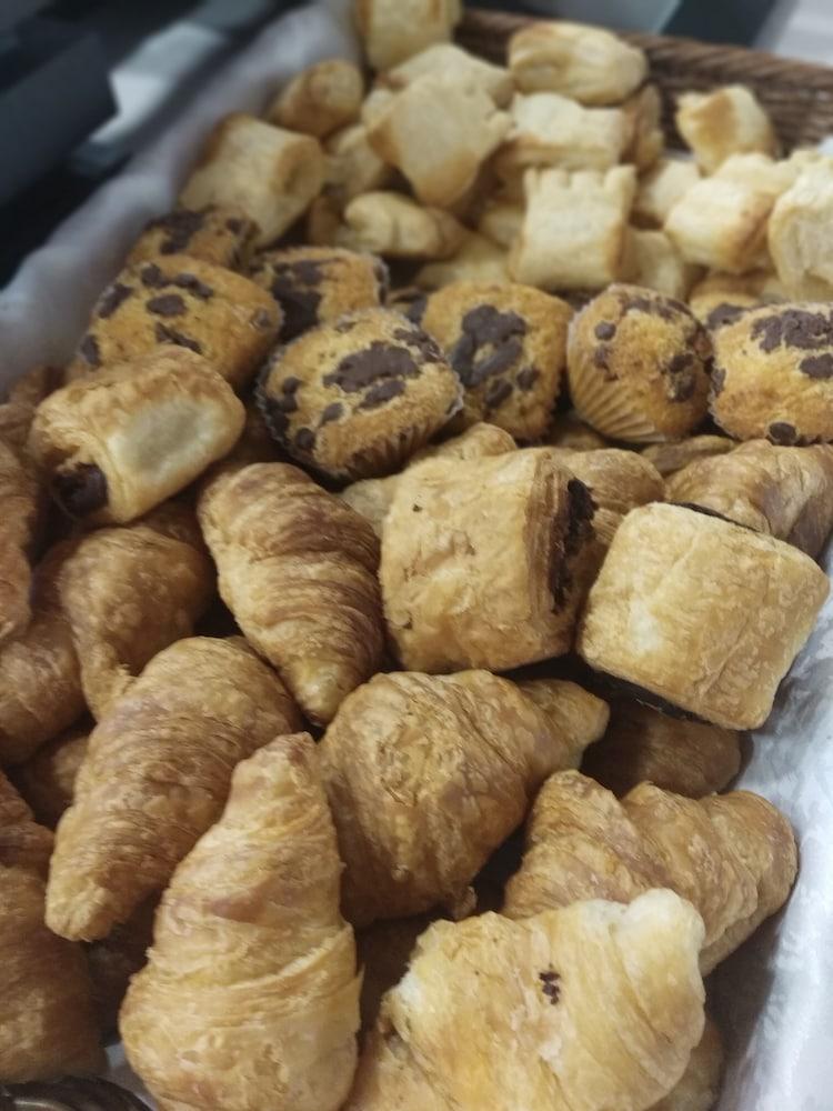 埃及艳后Spa酒店 滨海略雷特 外观 照片