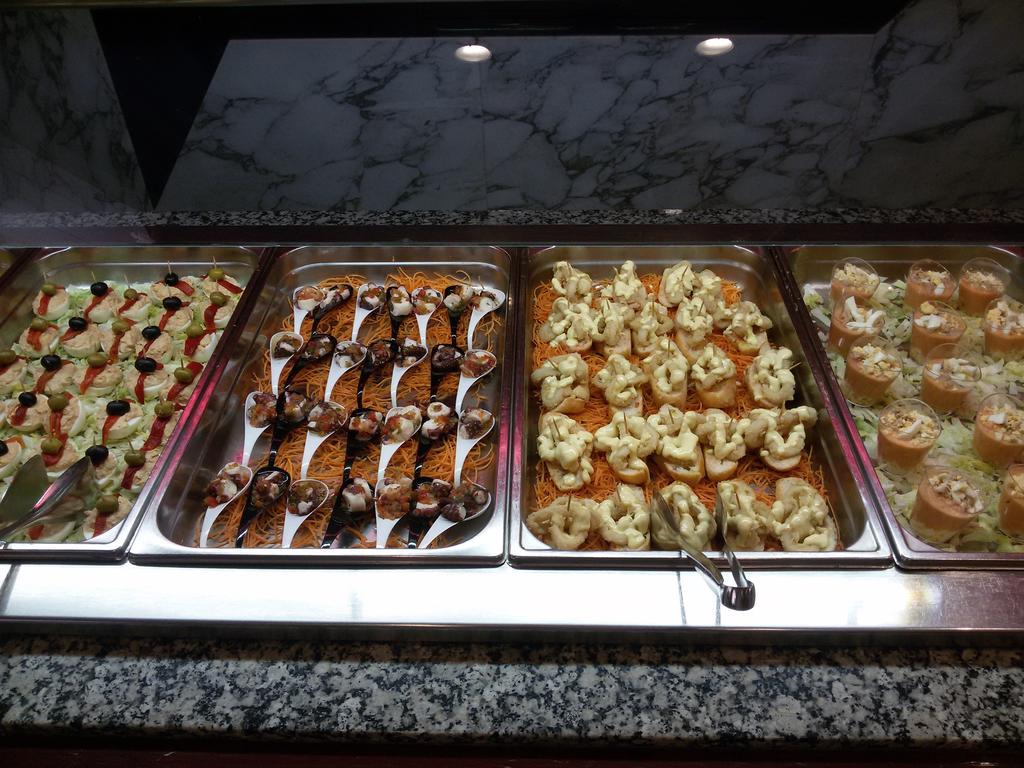 埃及艳后Spa酒店 滨海略雷特 外观 照片